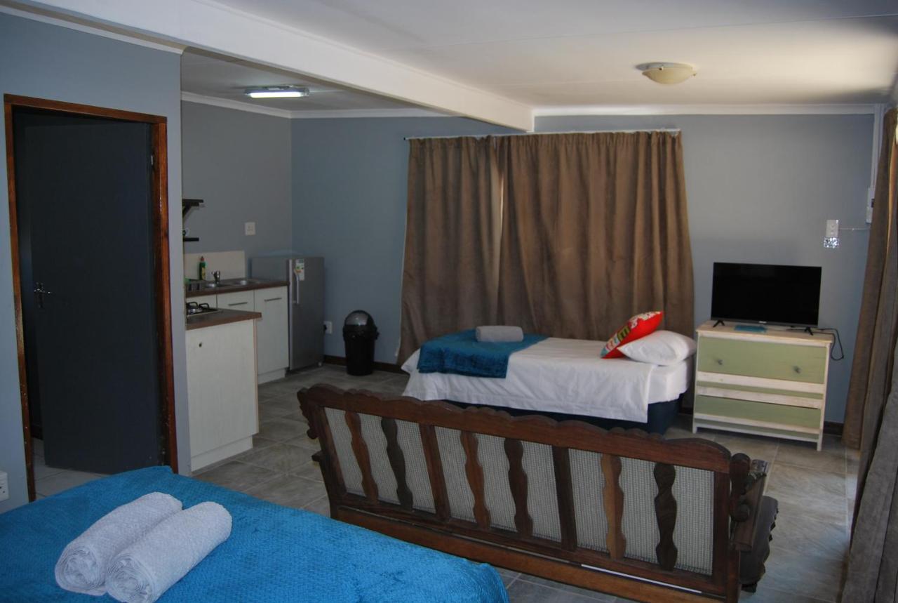 ג'ורג' 14 Cluster Cottages מראה חיצוני תמונה